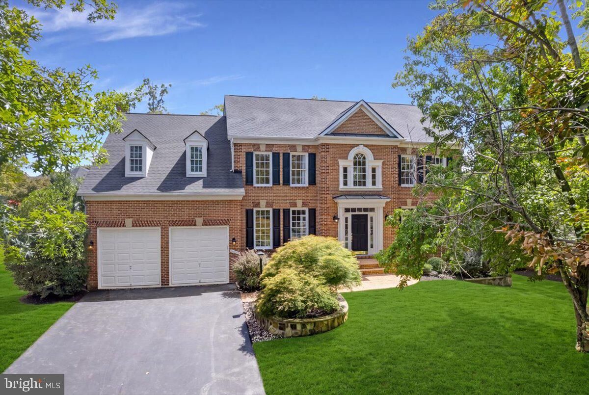Property Photo:  18406 Kingsmill Street  VA 20176 