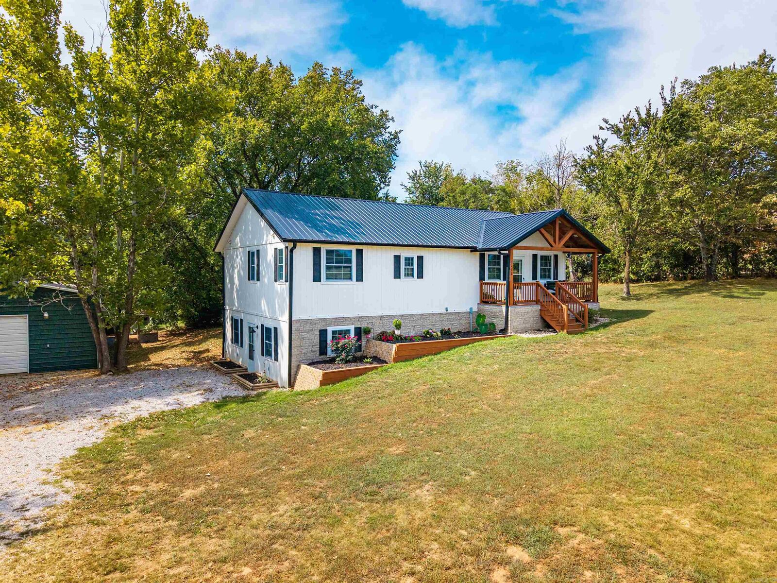 Property Photo:  4252 Bellfonte Road  AR 72601 