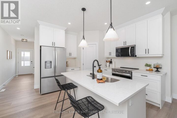 Property Photo:  415 Anise Lane  ON N7S 0G6 