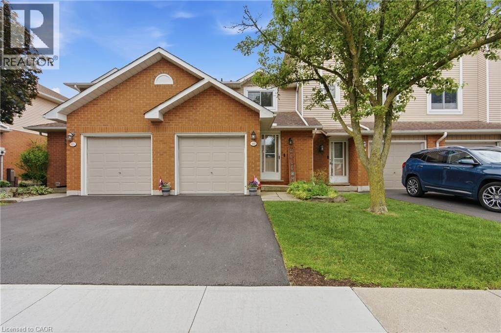 Property Photo:  386 Highland Road West 46  ON L8J 3P9 