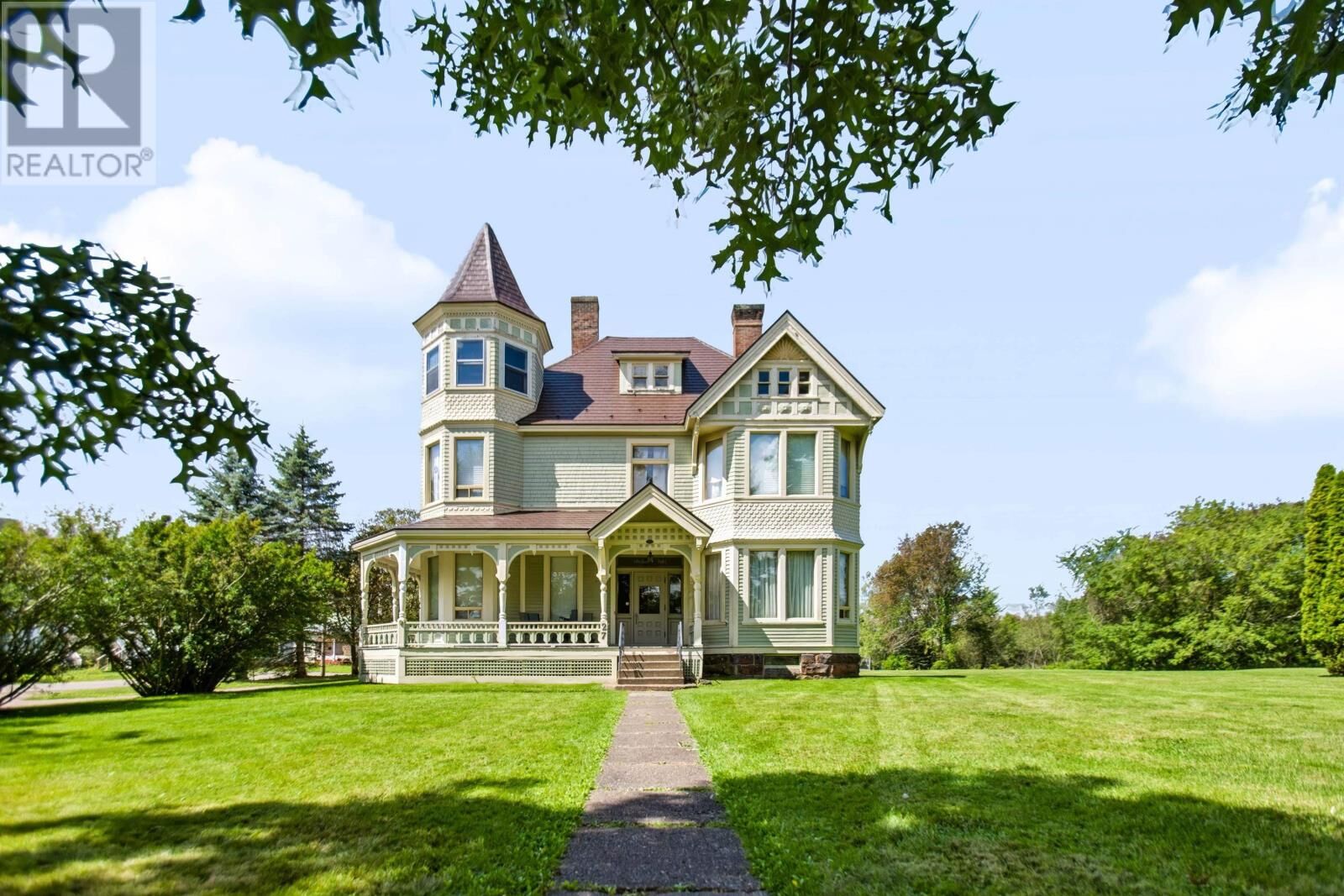 Property Photo:  27 West Victoria Street  NS B4H 3G5 