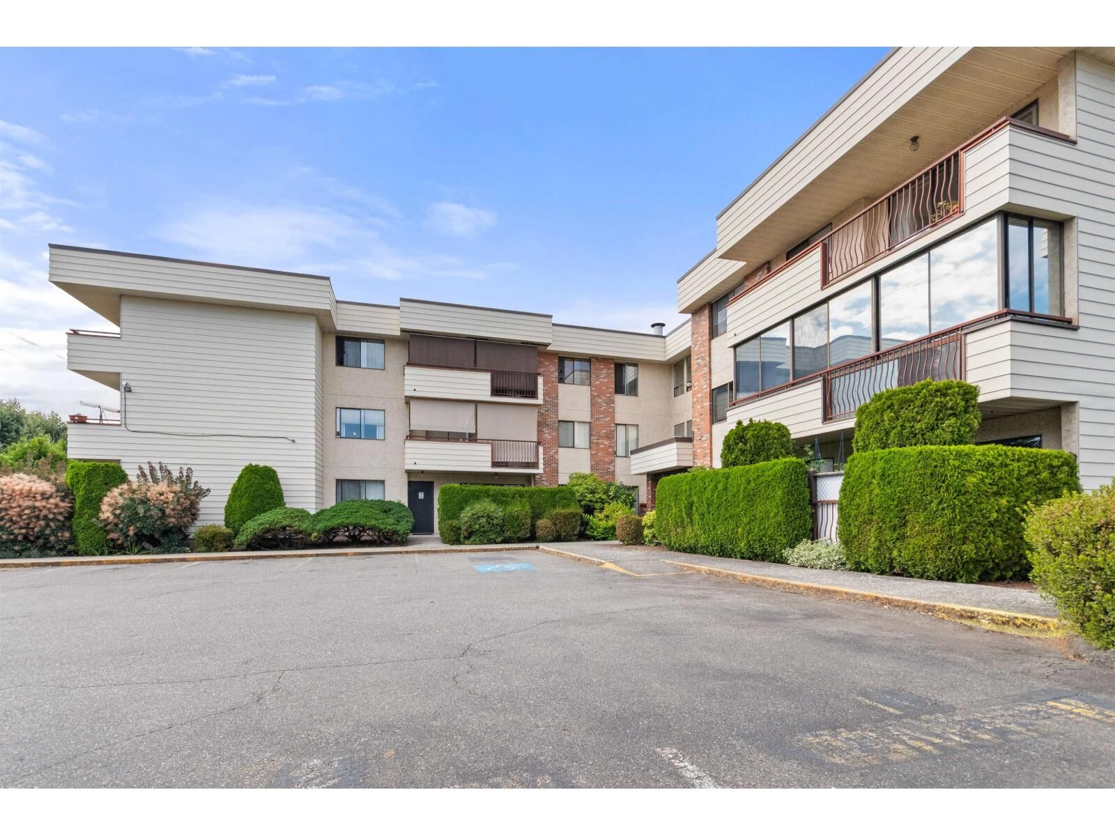 Property Photo:  32885 George Ferguson Way 301  BC V2S 7X1 