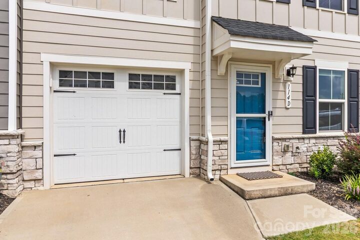 Property Photo:  114 Stella Lane D  NC 28166 