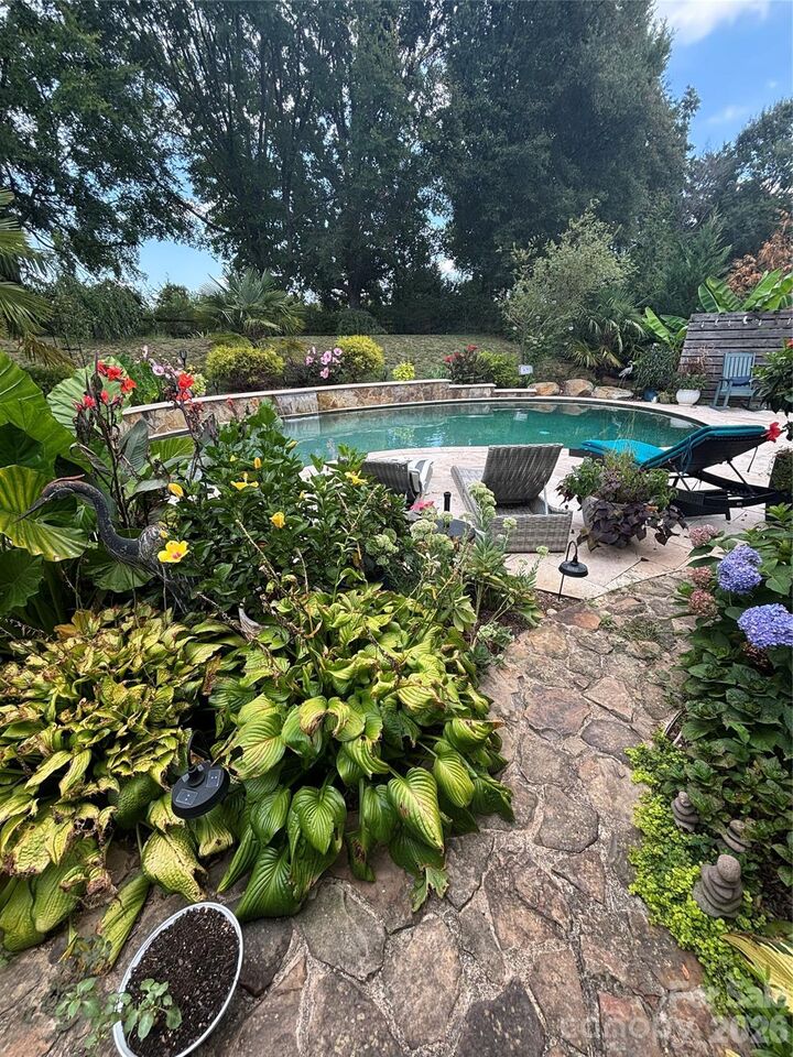 Property Photo:  3901 Waters Reach Lane  NC 28079 
