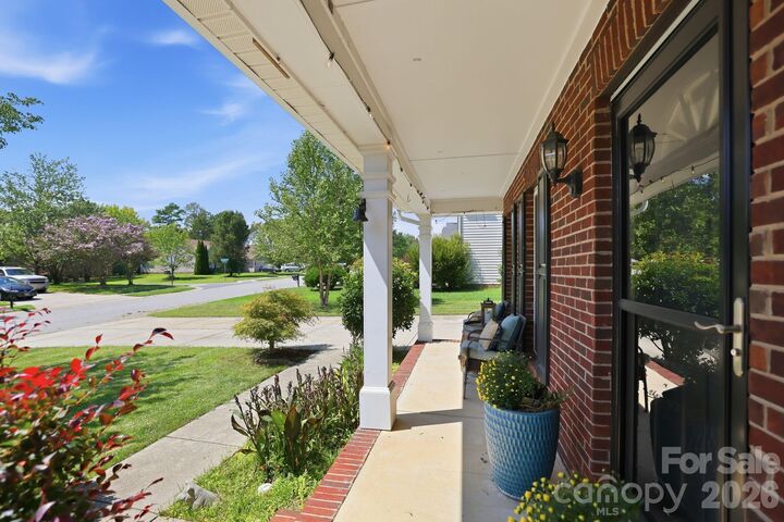 Property Photo: 3901 Waters Reach Lane NC 28079