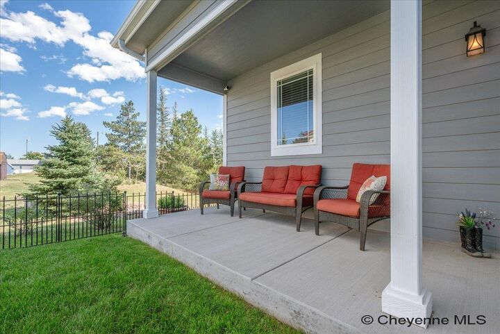 Property Photo:  9713 Yellowstone Rd  WY 82009 
