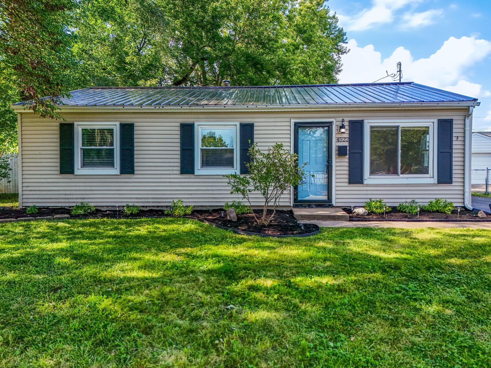 Property Photo:  4522 Bolon Avenue  OH 43026 