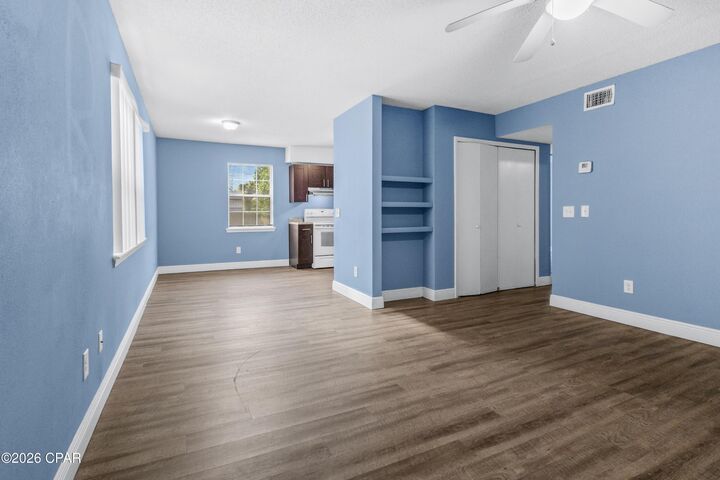 Property Photo: 6321 Lenawee Street D FL 32404
