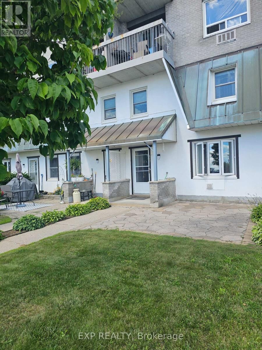 Property Photo:  235 Water Street 117  ON K0E 1T0 
