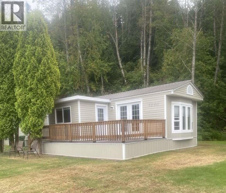 1916 Bobsein Crescent — photo 1