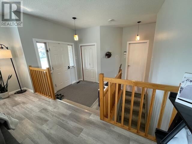 Property Photo: 9 Mario Milanese Pl ON P8N 3G6