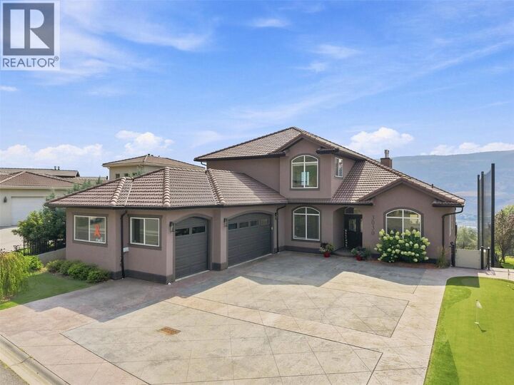 Property Photo: 3030 Visao Court BC V2H 0C6