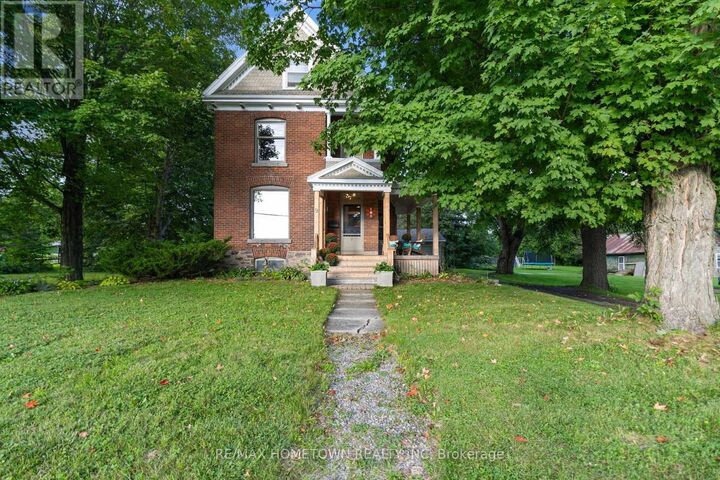 Property Photo:  9 Quabbin Road  ON K0E 1R0 