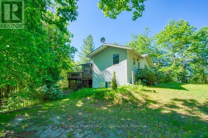Photo de la propriété:  1301 D Guigue Road  ON K0H 2P0 