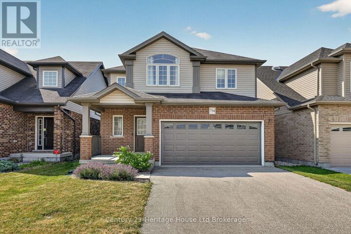 Property Photo: 734 Frontenac Crescent ON N4V 0B1