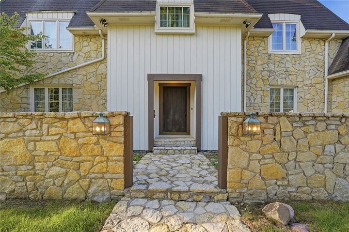 Property Photo: 5771 Willow Walk OH 45415
