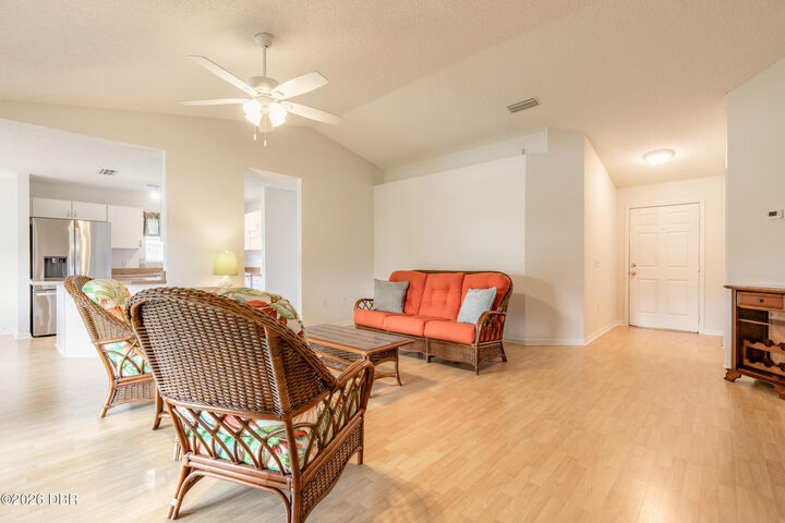 Photo de la propriété: 77 Spinnaker Circle FL 32119