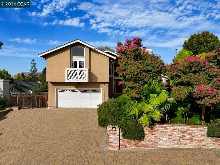 Property Photo:  1325 New Hampshire Dr  CA 94521 