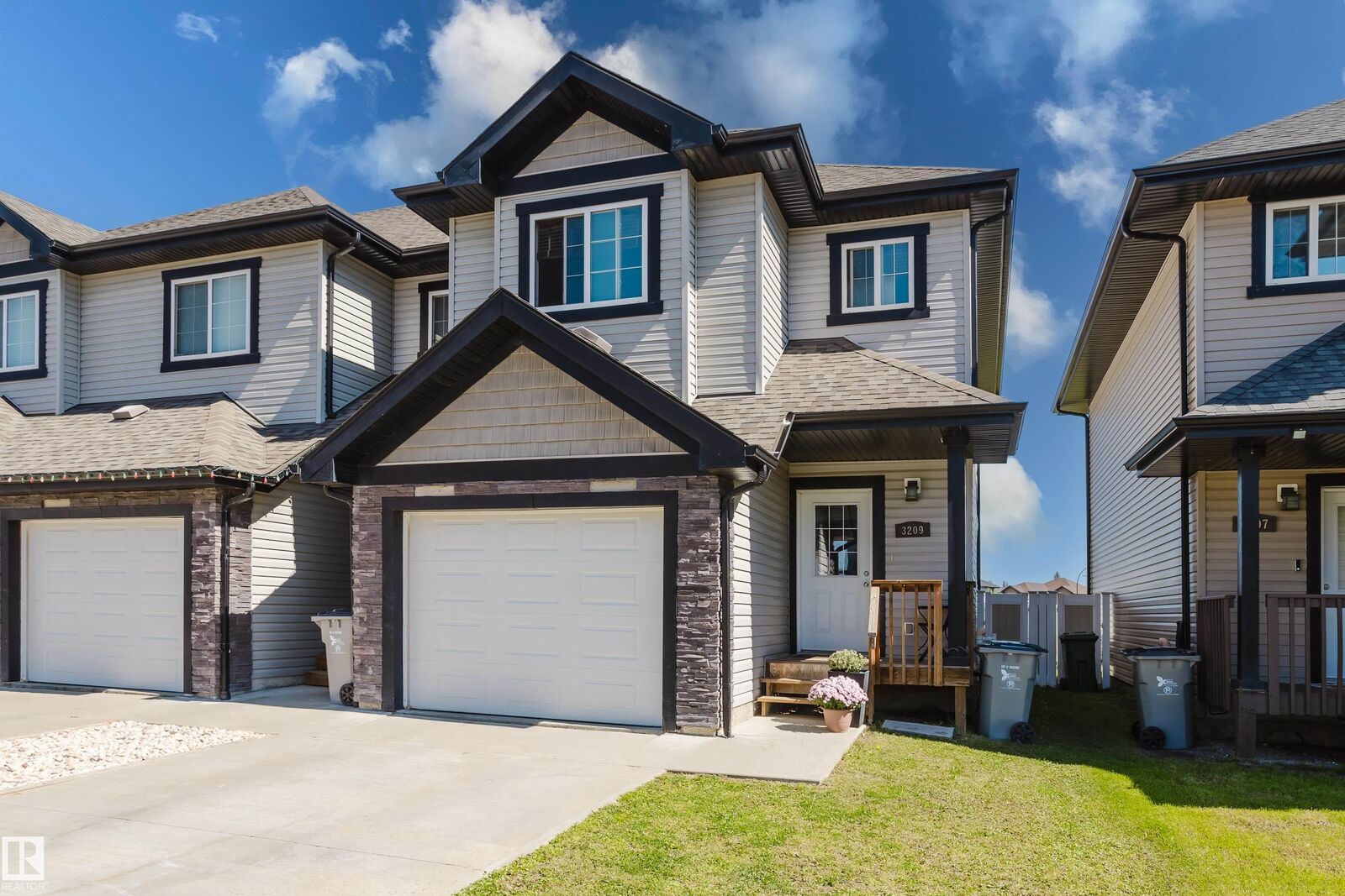 Property Photo:  3209 67 Street  AB T4X 0W7 