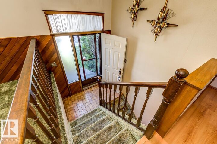 Property Photo: 5811 92 Avenue NW AB T6B 2G9