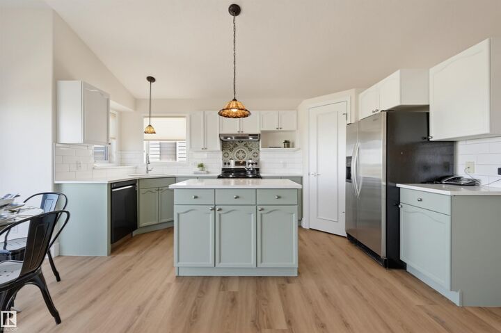 Property Photo: 839 Blacklock Way SW AB T6W 1C6