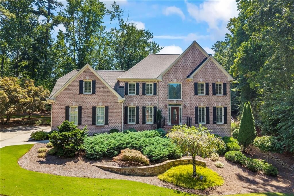 Property Photo:  991 White Oak Pass  GA 30005 