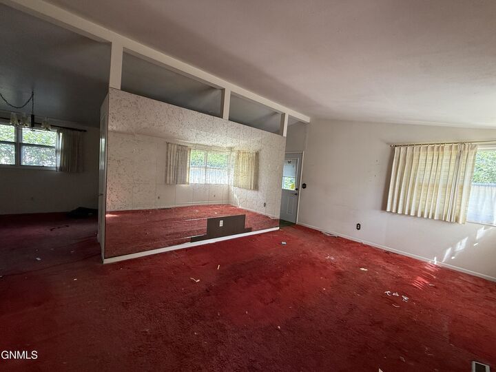 Property Photo: 2042 California Drive ND 58703