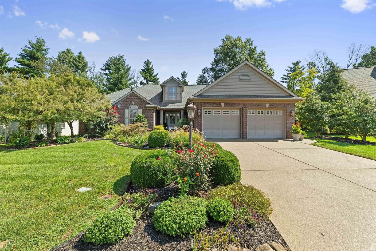 Property Photo:  4544 Rimridge Drive  IN 47711-7765 