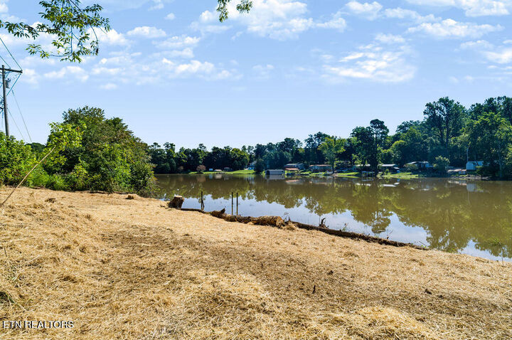 Property Photo:  1541 Chandler Station Rd  TN 37777 