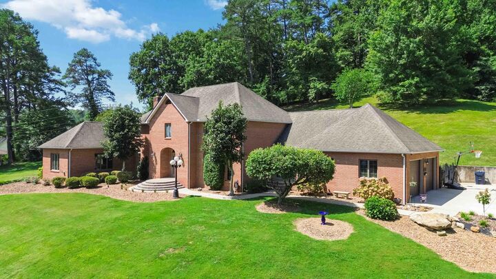 Property Photo: 217 Moren Road KY 40741