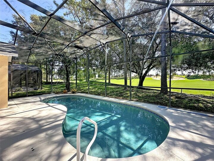 Property Photo: 2817 Kokomo Loop FL 33844