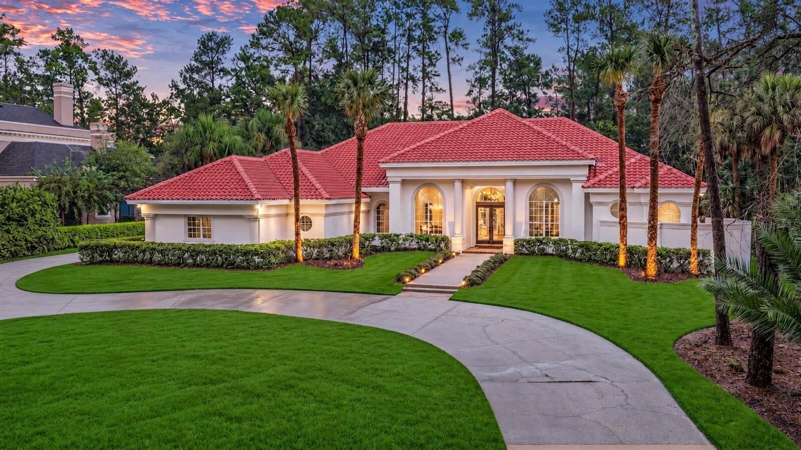 Property Photo: 2056 Alaqua Drive FL 32779