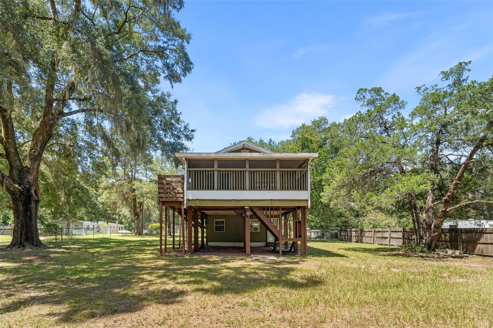 Property Photo:  2851 NE 162nd Lane  FL 32113 