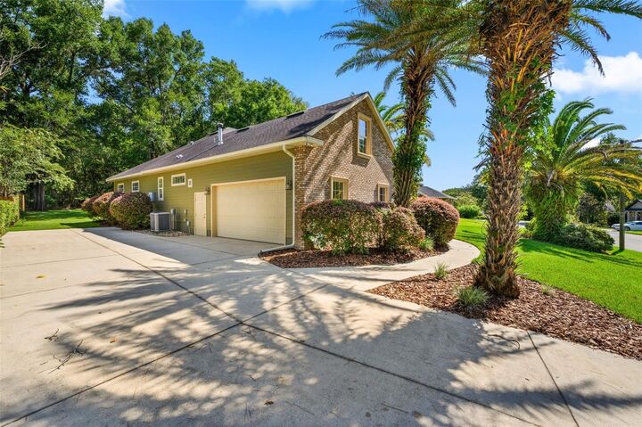 Property Photo:  7560 White Oaks Road  FL 32615 