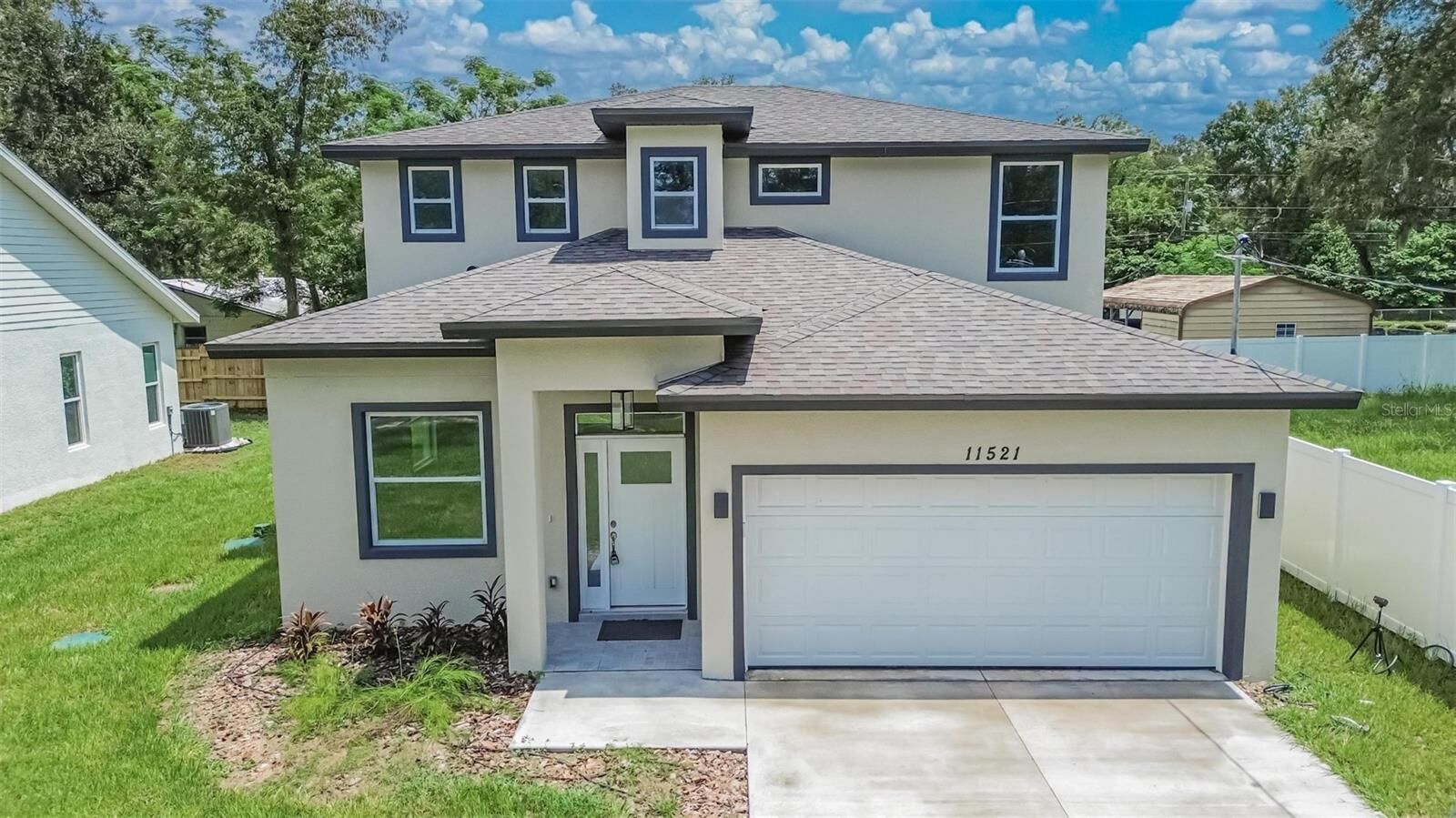 Property Photo:  11521 Higdon Drive  FL 33592 