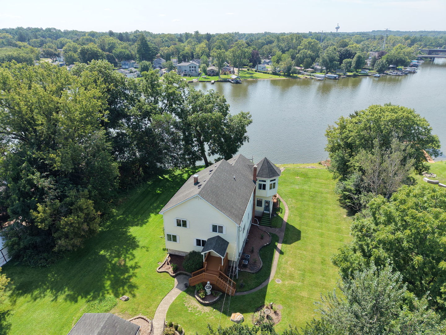 Property Photo: 1301 Tower Lane IL 60013