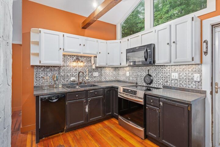 Property Photo: 48 Cross Road NH 03457
