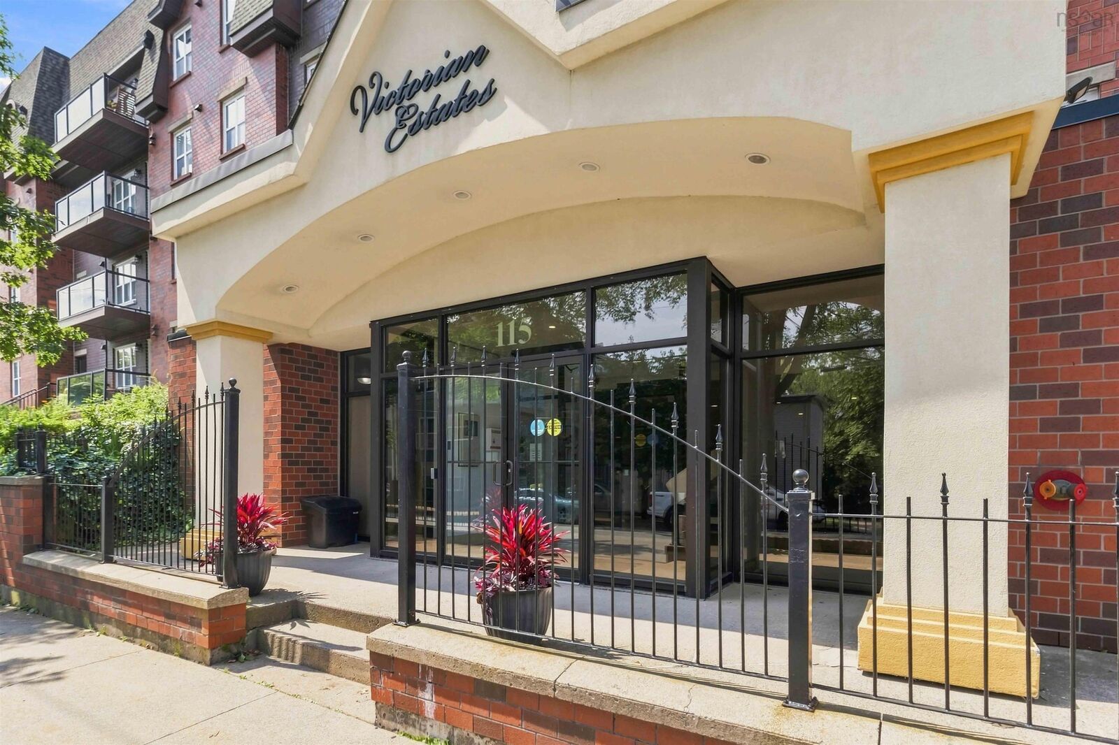 Property Photo:  403 115 Ochterloney Street  NS B2Y 4W8 