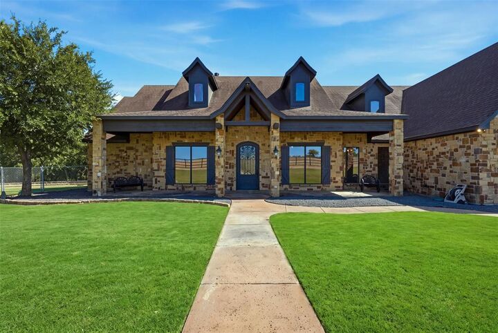 Property Photo:  6808 Nine Mile Bridge  TX 76135 