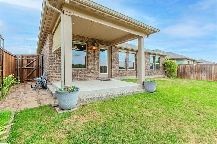 Property Photo:  112 Plumed Thistle Drive  TX 76131 