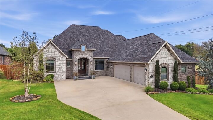 Property Photo: 325 Angel Falls Lane AR 72762