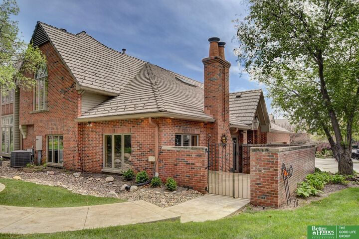 Property Photo:  8914 Douglas Court  NE 68114 