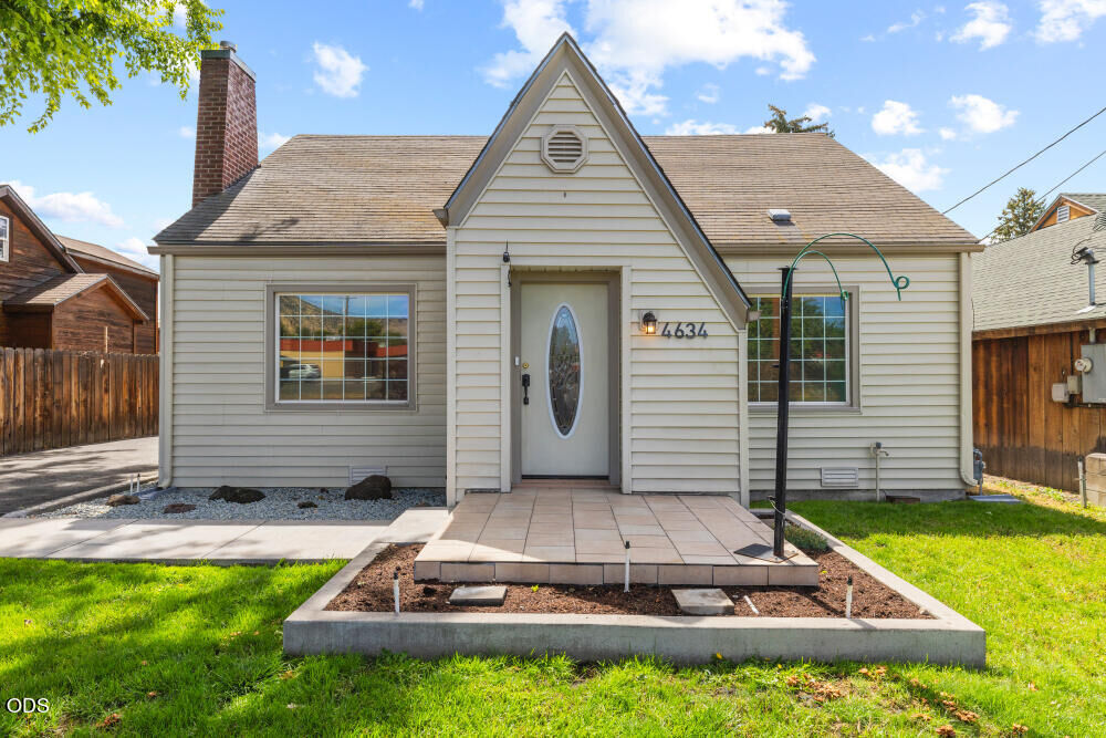 Property Photo: 4634 Crosby OR 97603