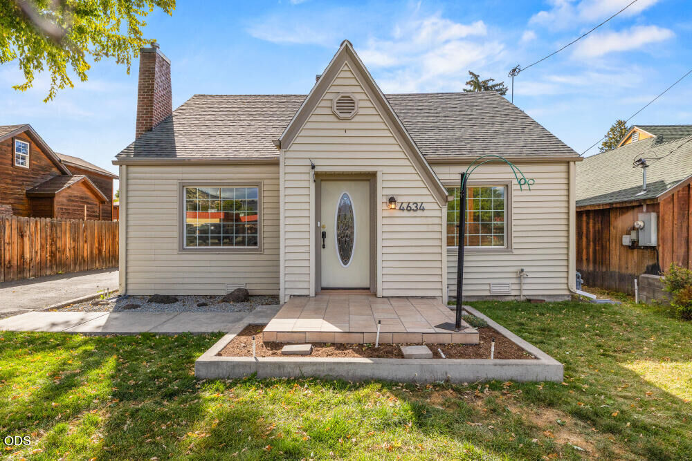 Property Photo: 4634 Crosby OR 97603