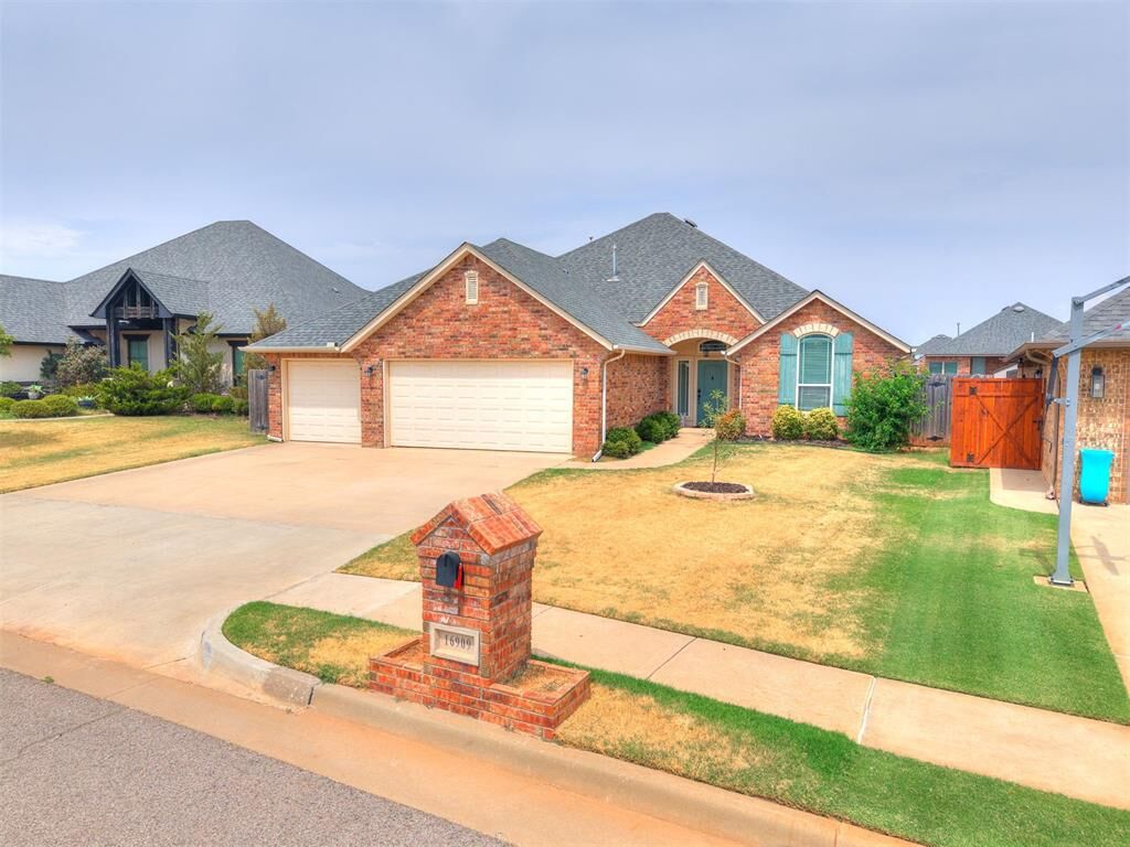 Photo de la propriété: 16909 Madrid Circle OK 73170