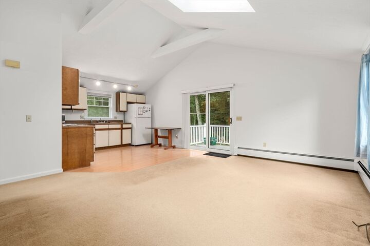 Property Photo:  12 Winifred Ave  MA 01602 