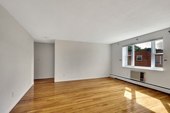 Property Photo:  43 Colborne Road 6  MA 02135 
