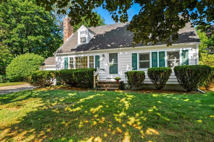 Property Photo:  31 Homestead Circle  MA 01982 