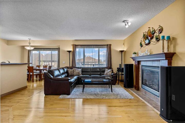 Property Photo: 149 Everwoods Close SW AB T2Y 5A6