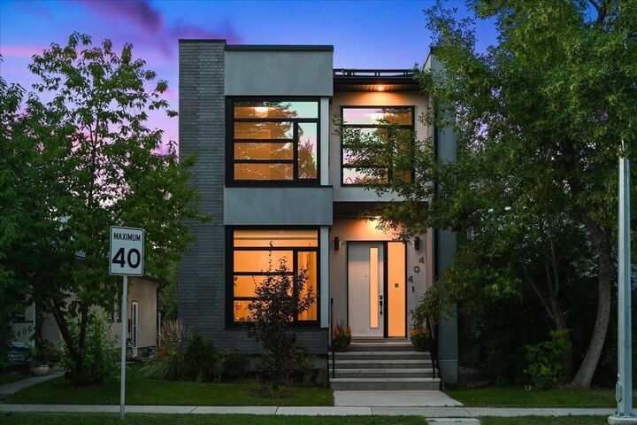 404 12 Avenue NW — photo 1